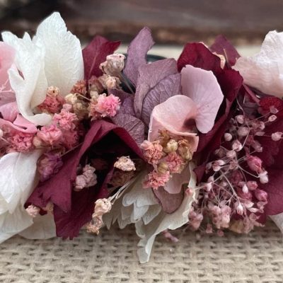 tocado-hortensias-granates-rosas-lilas