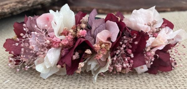 tocado-hortensias-granates-rosas-lilas